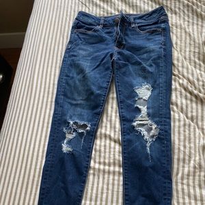 ripped skinny jeans